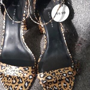 New Look Women's Tan and Black Leopard Heels